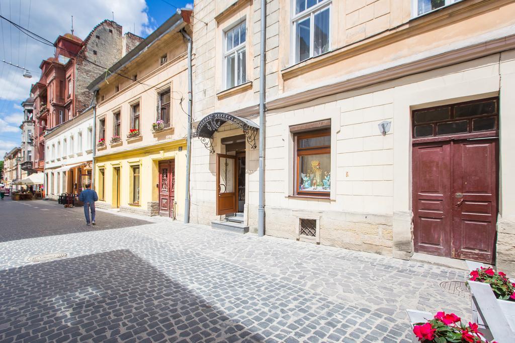 Apartamenty U Centri Lvova - Lviv Exterior photo